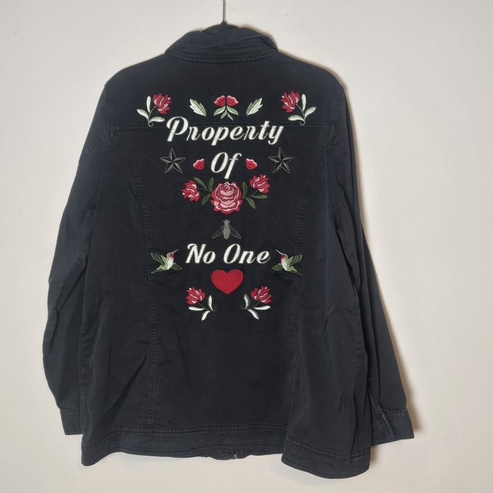 Torrid Size 1 (1X) Black Embroidered Property Of No One Utility Jacket Coat Punk